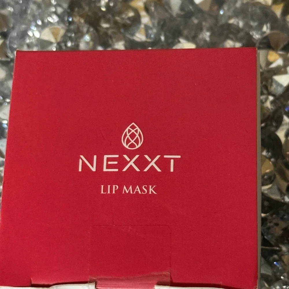 New Nexxt Hydrating Lip Mask.